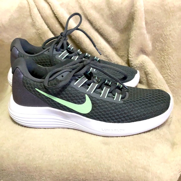 Nike Shoes - Woman’s NWOT Nike Grey Gray Green Lunarlon Running Shoes